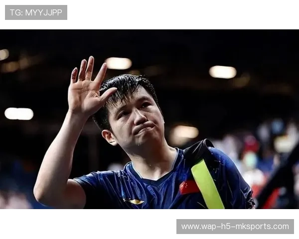 对手坦言没胜算,樊振东主动让座赢得喝彩,樊振东zlc 对手坦言没胜算,樊振东主动让座赢得喝彩,樊振东zlc