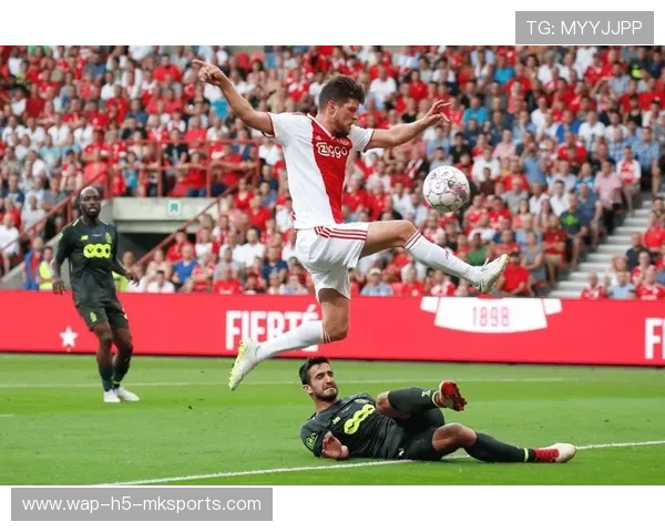 阿贾克斯延续强势表现，荷甲冠军掌握主动权，阿贾克斯荷甲赛程